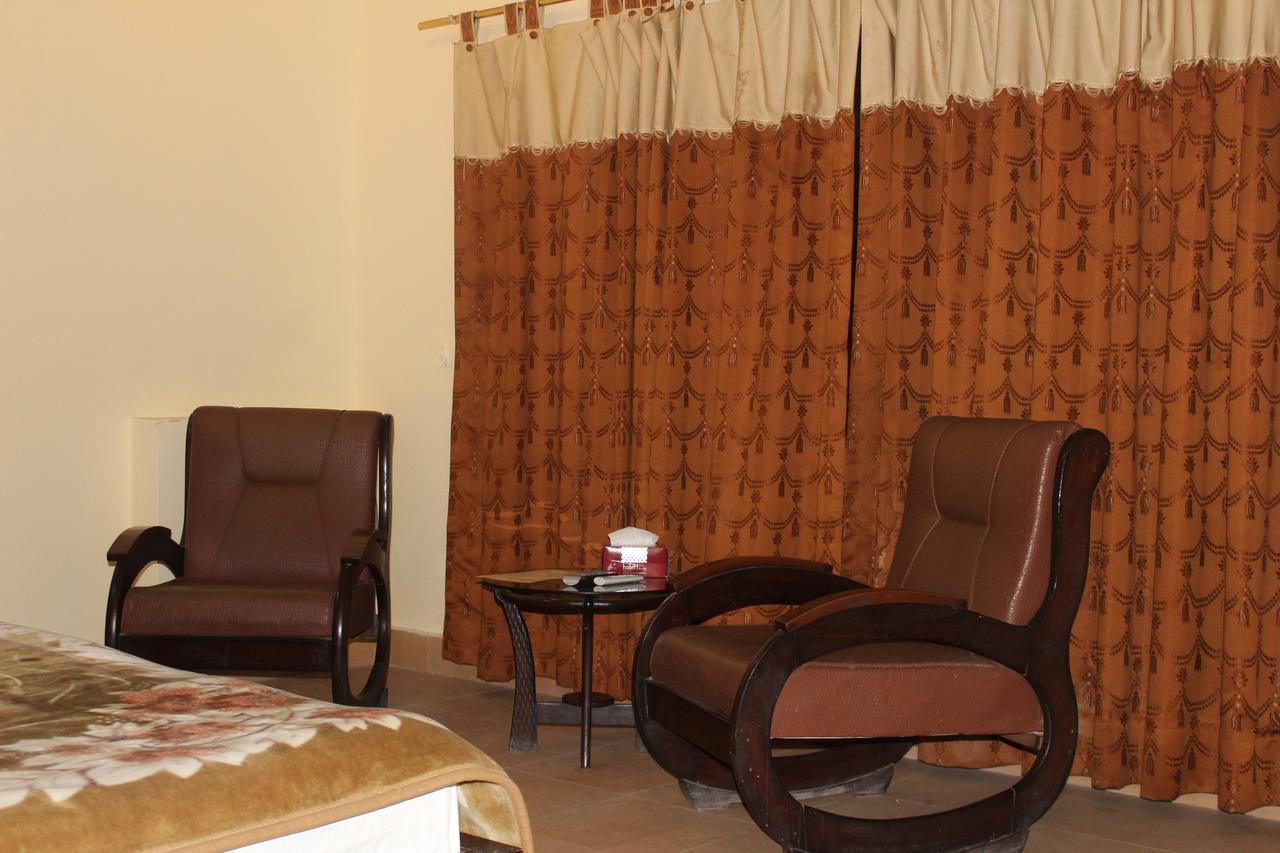 Amyl'S Garden Guest House Islamabad Exterior photo
